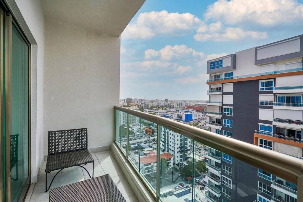 Escape Apartments, Balcony, Pool, Gym & Spa In La Julia Santo Domingo Eksteriør bilde