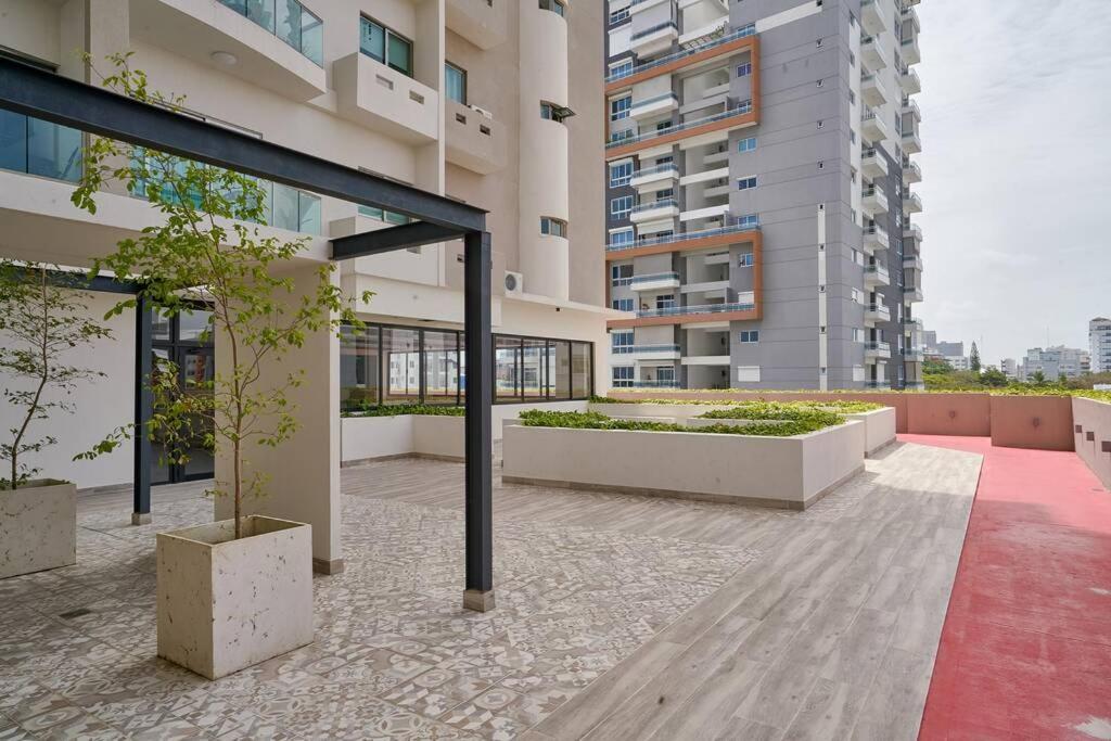 Escape Apartments, Balcony, Pool, Gym & Spa In La Julia Santo Domingo Eksteriør bilde