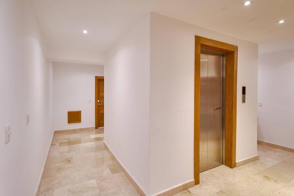Escape Apartments, Balcony, Pool, Gym & Spa In La Julia Santo Domingo Eksteriør bilde